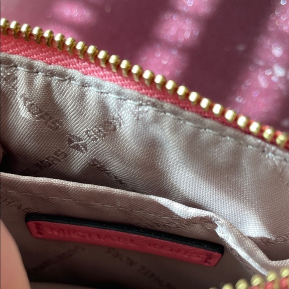 Michael Kors Fuchsia Card Holder with Gold Keyring - Picture 4 of 4